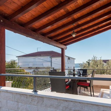 Apartmani Petra Traù Esterno foto