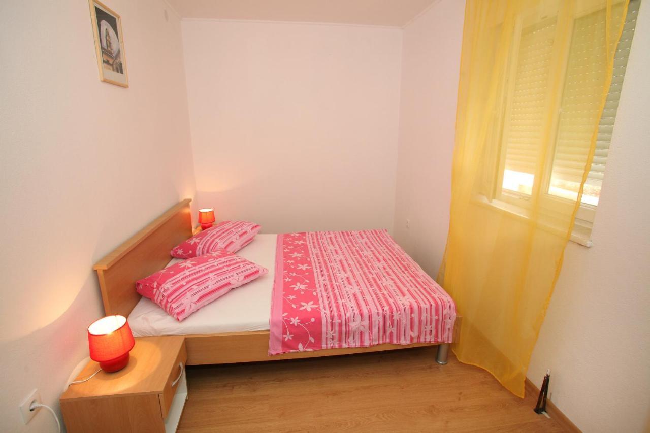 Apartmani Petra Traù Camera foto