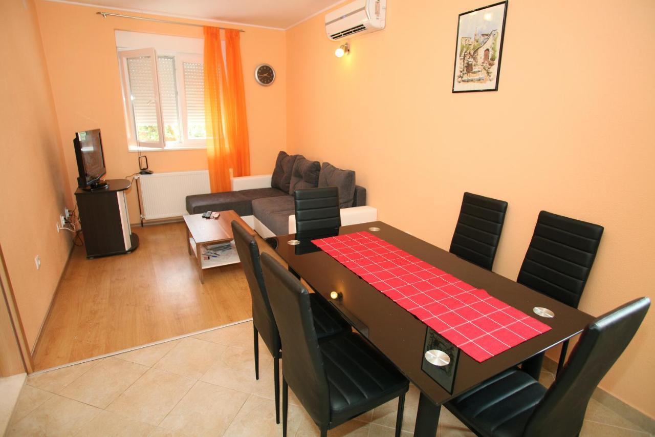 Apartmani Petra Traù Camera foto