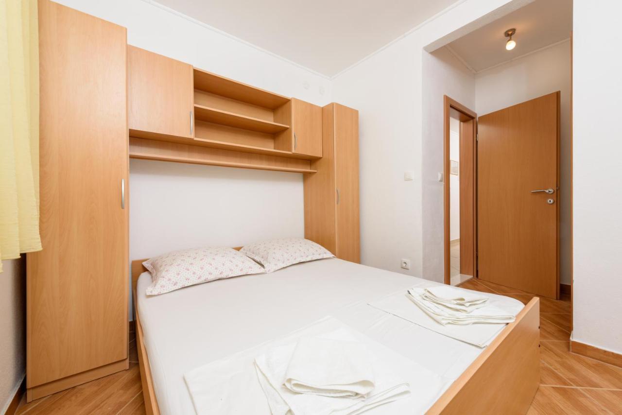 Apartmani Petra Traù Esterno foto