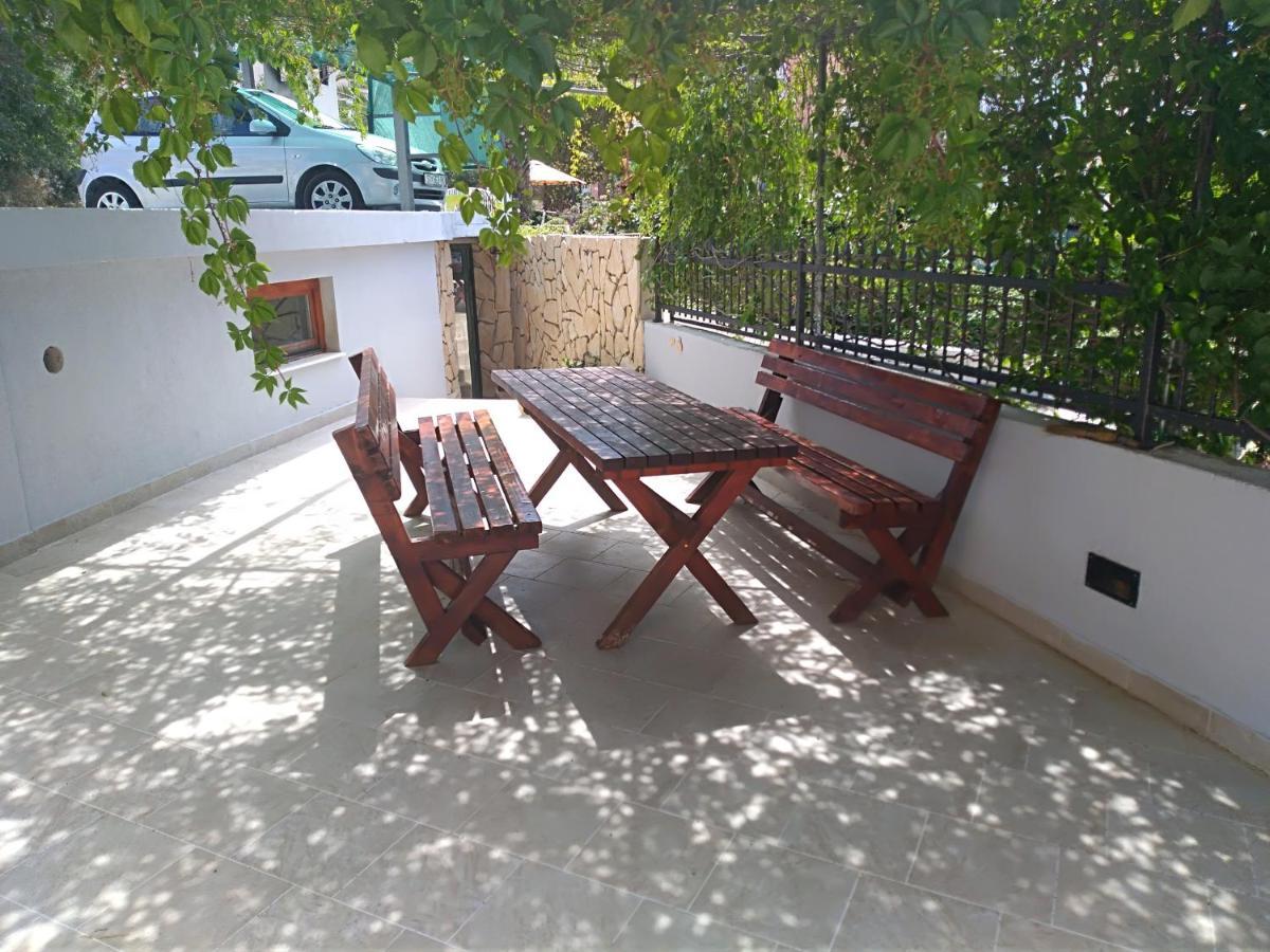Apartmani Petra Traù Esterno foto