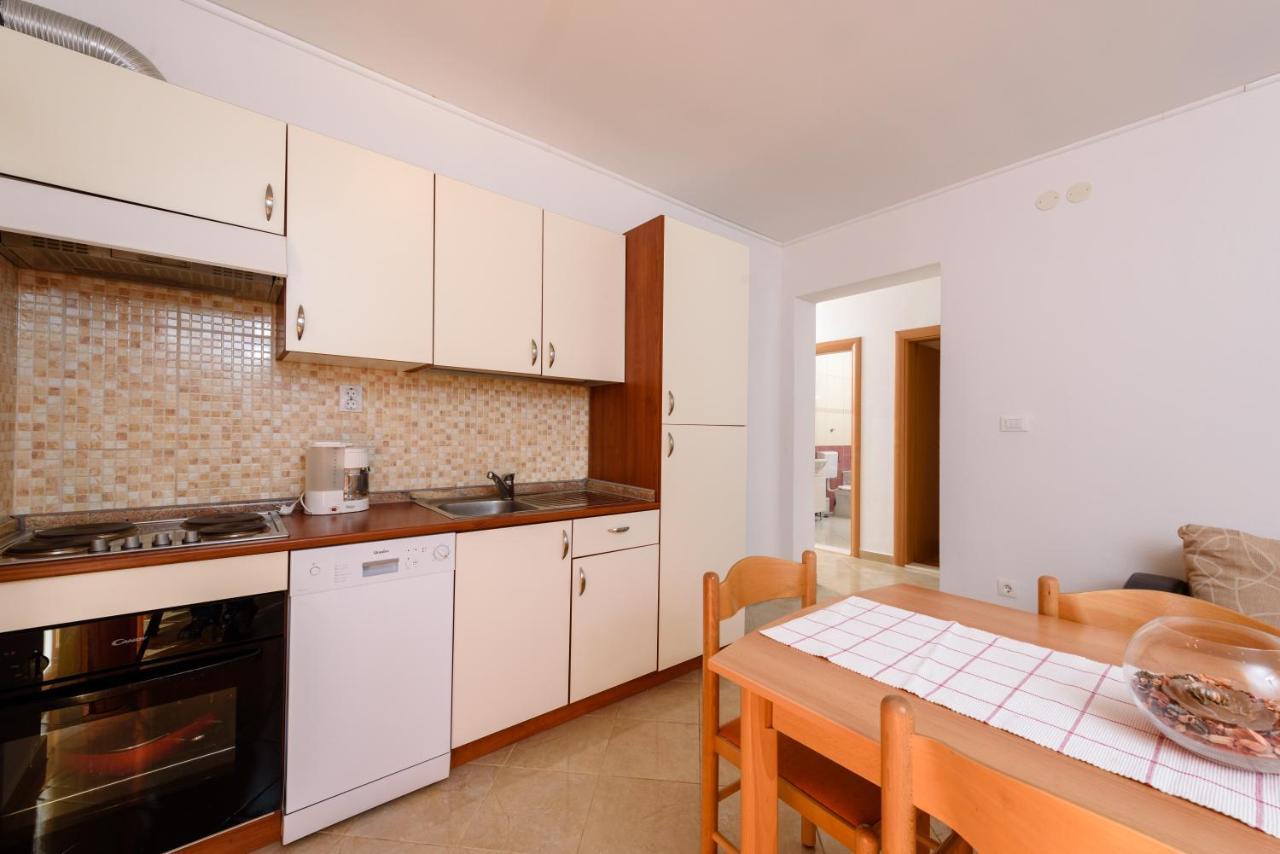 Apartmani Petra Traù Esterno foto